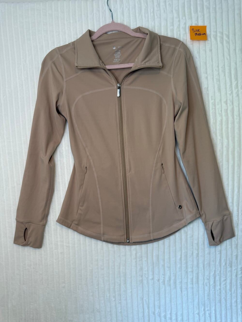 Buff Bunny women’s lightweight active jacket nude color size medium